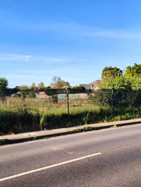 9,000 m² block slashed, Northcote: photo 3 of 14