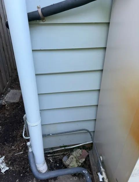 Rotten weatherboards replaced and painted, Richmond: photo 3 of 4