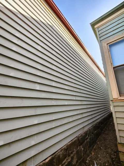 Weatherboards replaced: photo 2 of 2